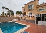 Revente - VILLA -
TORREVIEJA - El Chaparral