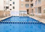 Resale - APARTMENT -
TORREVIEJA - Habaneras
