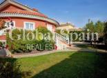 Revente - VILLA -
ROJALES - Inland