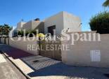 Wederverkoop - VILLA -
BENIJÓFAR - Costa Blanca