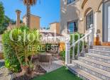 Wederverkoop - VILLA -
VILLAMARTÍN - Costa Blanca