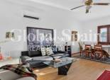Resale - VILLA -
TORREVIEJA - Costa Blanca