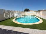 Long Term Rental - APARTMENT -
DENIA - Port