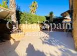 Odsprzedaż - WILLA  -
ORIHUELA COSTA - La Florida