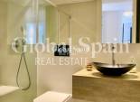 Revente - PENTHOUSE -
TORREVIEJA - Punta Prima