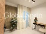 Venta - APARTAMENTO -
TORREVIEJA - Playa del Cura