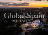 New Build - APARTMENT -
BENAHAVÍS - Urb. Puerto del Almendro