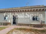 Wiederverkauf - VILLA -
VILLAMARTÍN - Costa Blanca