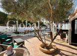 Wiederverkauf - VILLA -
VILLAMARTÍN - Costa Blanca