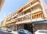 Resale - APARTMENT -
TORREVIEJA - Paseo maritimo