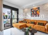Revente - VILLA -
ORIHUELA COSTA - Orihuela