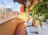 Wederverkoop - APPARTEMENT -
BENIDORM - Levante