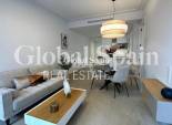 Venta - APARTAMENTO -
TORREVIEJA - Playa del Cura