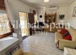 Wederverkoop - VILLA -
CIUDAD QUESADA