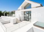 Nowo zbudowane - WILLA  -
ESTEPONA - Paraiso Alto