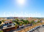 Wederverkoop - APPARTEMENT -
TORREVIEJA - Torre del moro