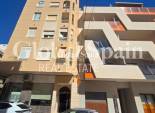 Venta - APARTAMENTO -
TORREVIEJA - Playa del Cura