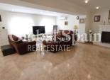 Wiederverkauf - VILLA -
TORREVIEJA - Costa Blanca
