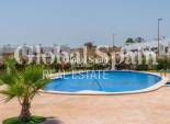 Nowo zbudowane - Bungalow na ostatnim piętrze -
ORIHUELA - Vistabella Golf