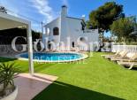 Odsprzedaż - WILLA  -
VILLAMARTÍN - Costa Blanca