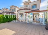 Resale - VILLA -
GUARDAMAR DEL SEGURA