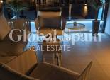Resale - VILLA -
VILLAMARTÍN - Costa Blanca