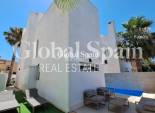 Revente - VILLA -
TORREVIEJA - Los Frutales