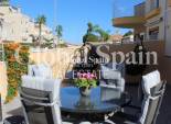 Resale - VILLA -
VILLAMARTÍN - Costa Blanca