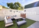 Wiederverkauf - VILLA -
VILLAMARTÍN - Costa Blanca