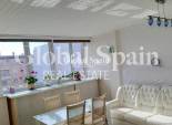 Wederverkoop - APPARTEMENT -
TORREVIEJA - Torrevieja