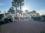 Resale - HOUSE -
ELCHE - Costa Blanca
