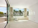 New Build - VILLA -
CASARES - Pedregales