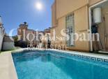 Resale - VILLA -
ORIHUELA COSTA - Costa Blanca