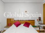 Resale - APARTMENT -
TORREVIEJA - Centro