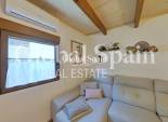 Wederverkoop - HUIS -
FORMENTERA DEL SEGURA - Centro