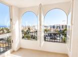Wederverkoop - APPARTEMENT -
TORREVIEJA - Torre del moro