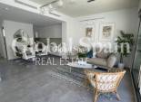 Revente - VILLA -
VILLAMARTÍN - Villamartin