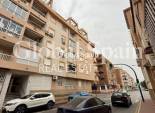 Wederverkoop - APPARTEMENT -
TORREVIEJA - Acequion