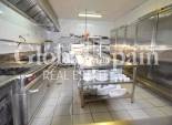 Wederverkoop - Commercieel (onroerend goed) -
ORIHUELA COSTA - Los Dolses