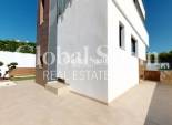 Nieuwbouw - VILLA -
LA NUCÍA - Urb. Don Mar