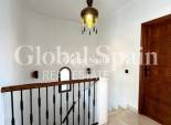 Wederverkoop - VILLA -
VILLAMARTÍN - Costa Blanca