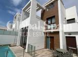 Resale - VILLA -
LOS BALCONES - LOS ALTOS - Costa Blanca