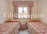 Resale - VILLA -
TORREVIEJA - Torretas