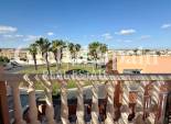 Resale - HOUSE -
TORREVIEJA - El limonar