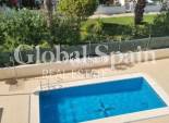 Wiederverkauf - HAUS -
ORIHUELA COSTA - VILLAMARTÍN