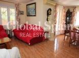 Wiederverkauf - VILLA -
TORREVIEJA - LOS BALCONES - LOS ALTOS
