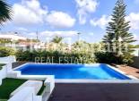 Wederverkoop - VILLA -
LOS BALCONES - LOS ALTOS - Costa Blanca