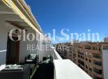 Wiederverkauf - WOHNUNG -
TORREVIEJA - Center