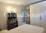 Odsprzedaż - WILLA  -
ORIHUELA COSTA - 