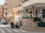 Wiederverkauf - WOHNUNG -
TORREVIEJA - Las Piscinas Naturales